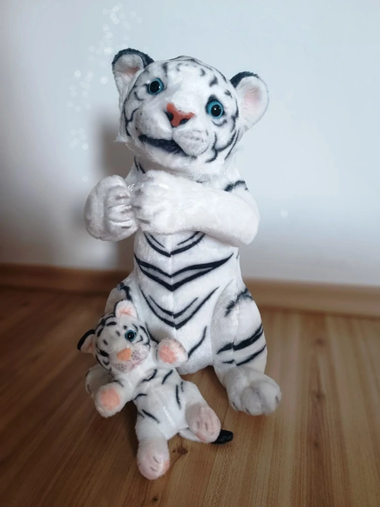 Plyšová tygřice stojící s mládětem bílá 38cm