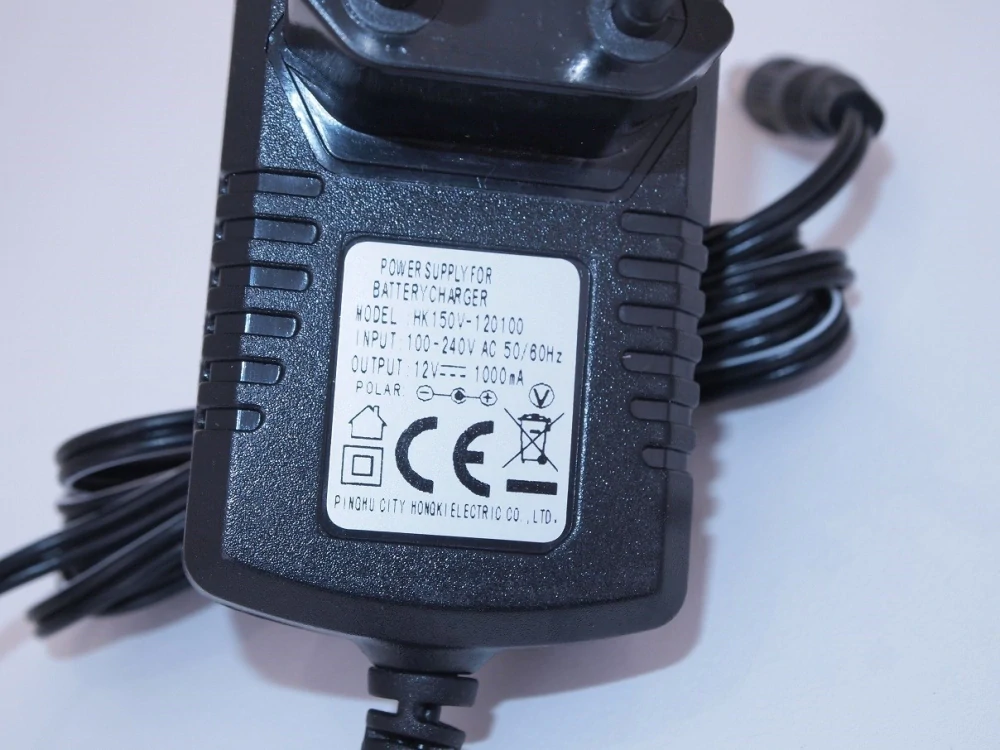 Adapter pro nabíjení dětských vozítek 12V-1000mA s kontrolkou nabíjení