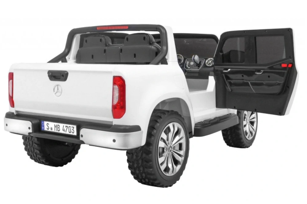 Elektrické autíčko Mercedes Benz X-Class 4x4