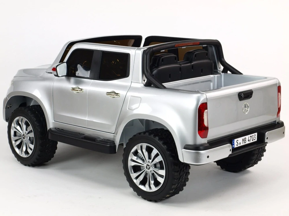 Elektrické autíčko Mercedes Benz X-Class 4x4 lak.stříbrný