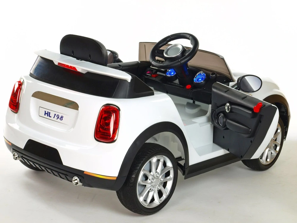 Dětské elektrické autíčko Morísek bílá - II.jakost