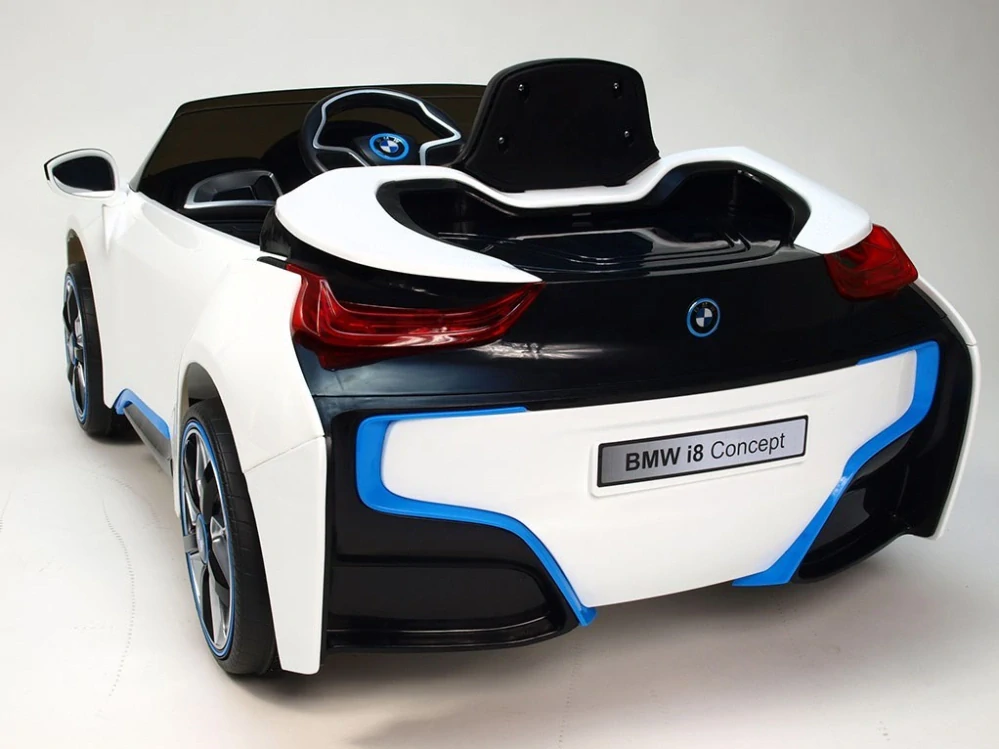 Dětské el. auto BMW I8 Concept LUX s 2,4G DO bílá - II.jakost