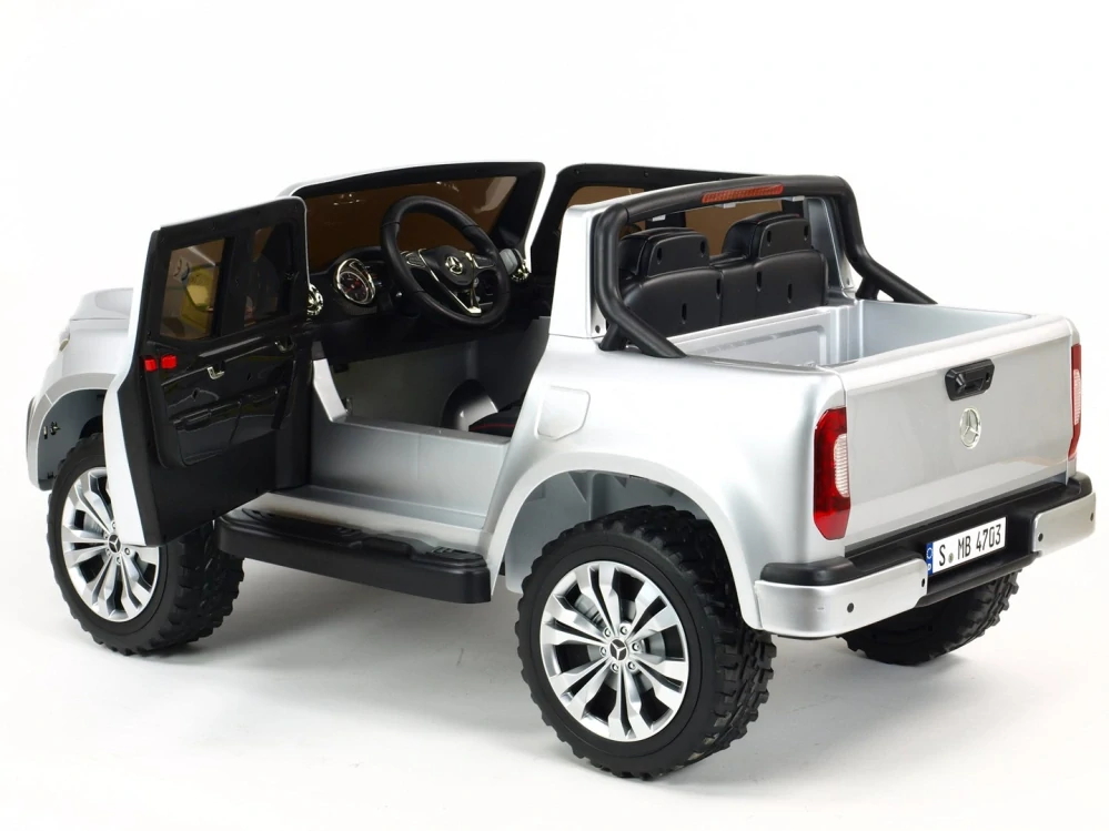 Elektrické autíčko Mercedes Benz X-Class 4x4 lak.stříbrný